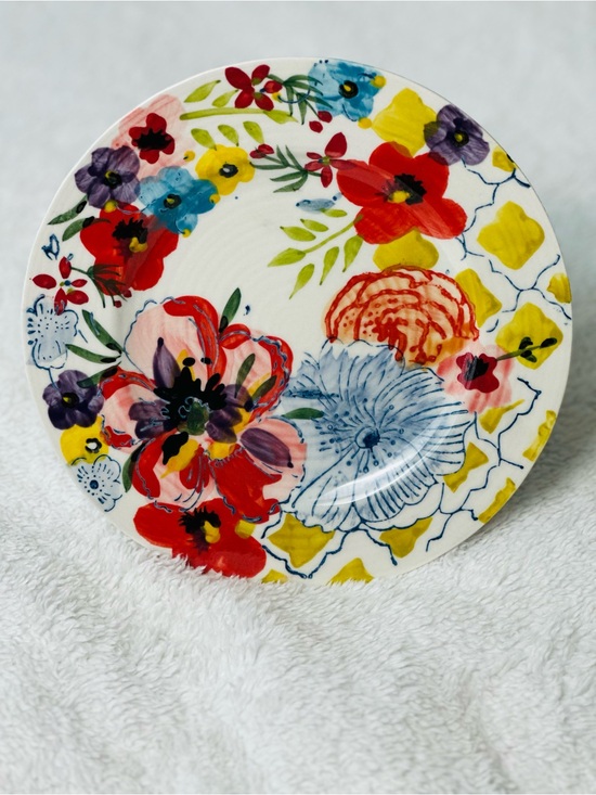 Anthropologie Other - Anthropologie Sissinghurst Castle Salad/Dessert Plates